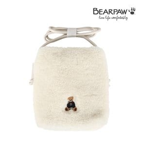 베어파우(BEARPAW) 양털 크로스백 BONBON 화이트 BPB03084OCW