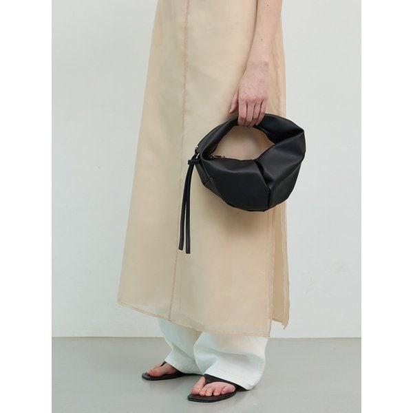 [리퍼브] LUVIN BAG SMALL COW LEATHER BLACK 러빈백 스몰 소가죽 블랙