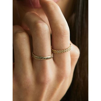 멕코이 14K matt Q letter ring