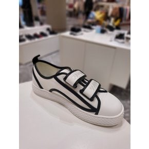 [제주점] [제주점] [김나영 착용] Velcro sneakers(ivory)DG4DS23025IVY