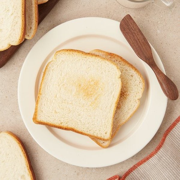 [쿠폰적용가:  2,835원] 소프트샌드위치식빵_380g