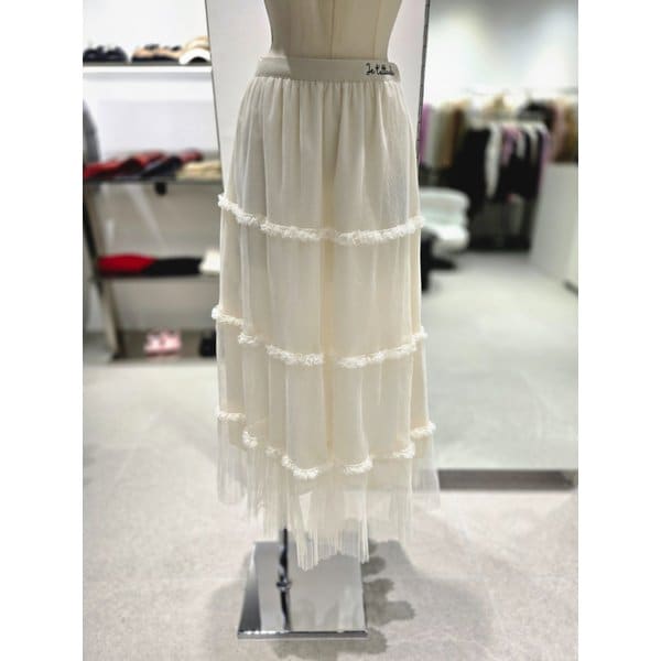 [여주점] 로맨틱티어드 밴딩 롱스커트ER4OSK51