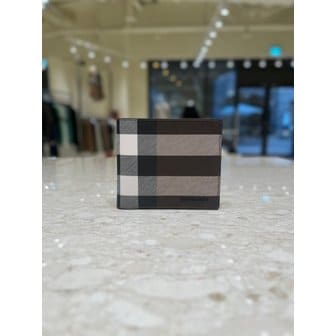 버버리 [부산점] 남성 체크 반지갑 8052790