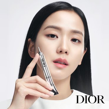 DIOR 디올의 멀티 링클 코렉터-NEW 캡춰 토탈 히알루샷, 캡춰 토탈 리추얼로 한층 어려보이는 피부를 만나보세요