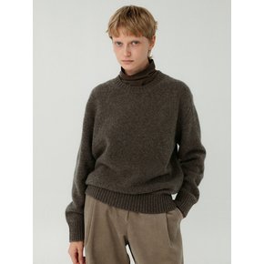 [1차 리오더] Winter Round-Neck Pull-Over_Brown