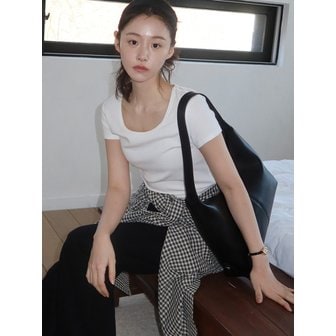 시야쥬 SIAC3076 Lambskin Flow Bag L_Black