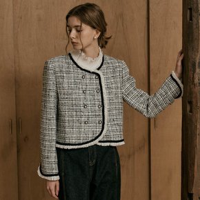 WD_Elegance fur-edged tweed jacket