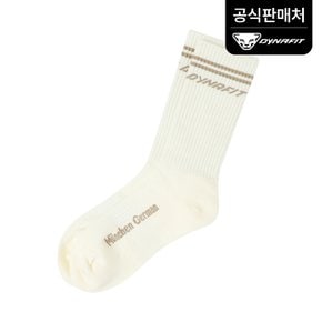 [다이나핏 공식] 남녀공용 베이직 스트라이프 크루삭스 YUA26S07W4 (정상가 12000)