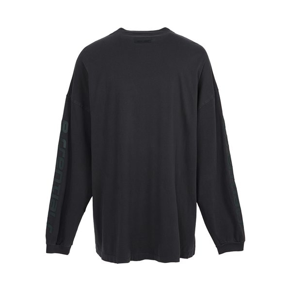 [부산점] 에센셜 남성 긴팔티셔츠 125HO254571F VINTAGE BLACK