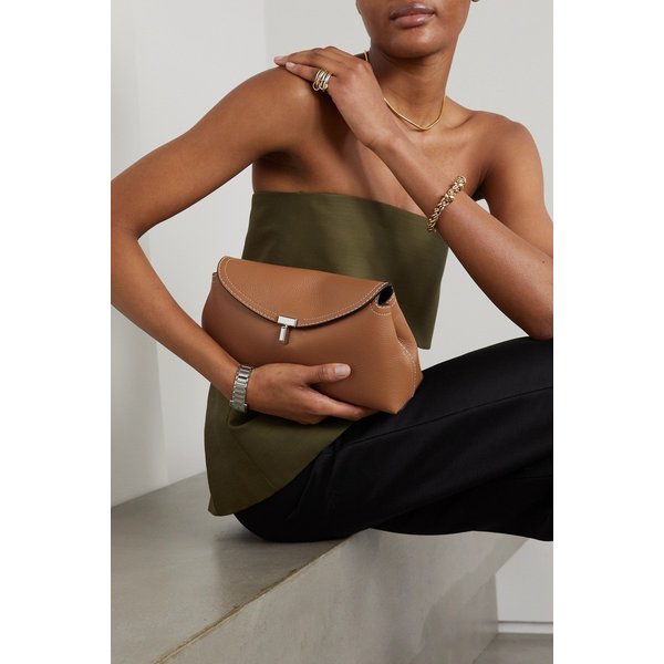 티락 텍스처 가죽 클러치 탠 브라운 1647597290390047