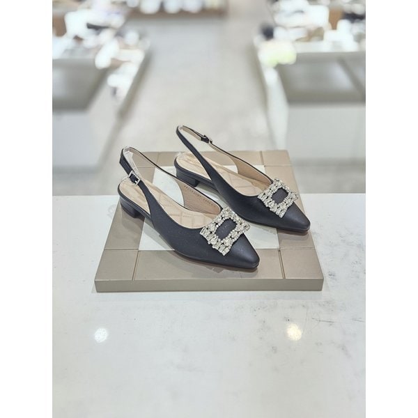 [시흥점] 여성 2센티 사각 큐빅 장식 슬링백 샌들 (712512007)