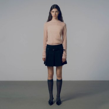 레이브 Belted Pleats Mini Skirt in Black VW4AS329-10