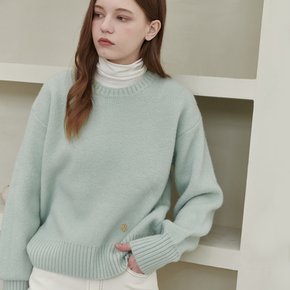 Mila Basic Round Knit