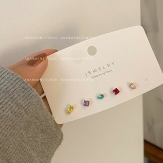 4. 큐빅 컬러 비비..