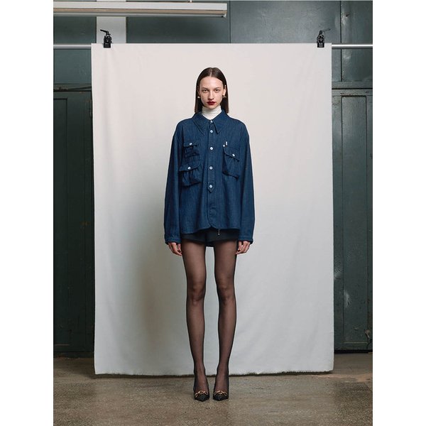 BLUE OVERSIZED MULTI-POCKET DENIM WASHED SHIRT