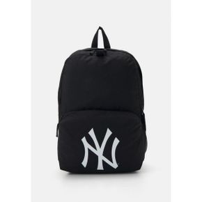 4753312 New Era MLB NEW YORK YANKEES MULTI STADIUM BAG - Rucksack black