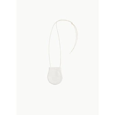샵아모멘토 피엔 25FW Bean Bag (2 Colors)