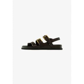 4564630 Massimo Dutti WITH BUCKLES - Sandals dark brown