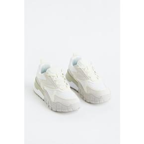 청키 스니커즈 화이트 1115162002