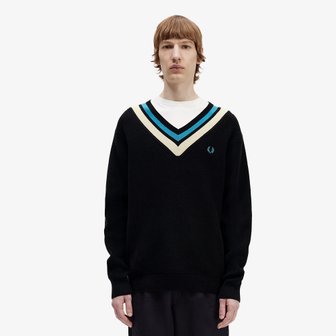 프레드페리 [파주점] AFPM2336523 102 스트라잎 트림 브이넥 니트