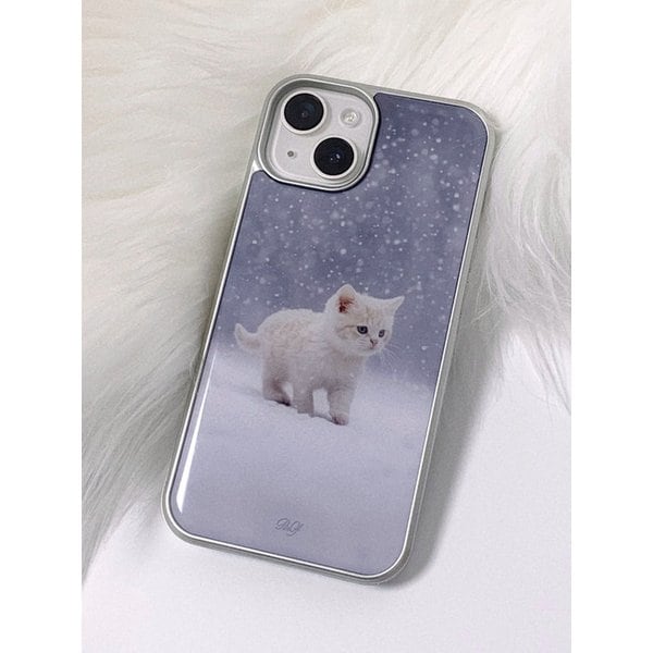Snow Cat epoxy phone case
