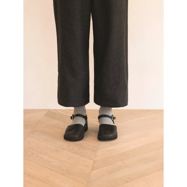 [WOMEN] Chinese, Black