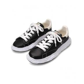 메종 미하라 야스히로 찰스 OG 솔 레더 로우탑 스니커 A12FW701 BLACK