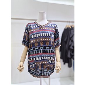 AK원주점 르니앤맥코이 브이넥 정원 블라우스 MN08BL770