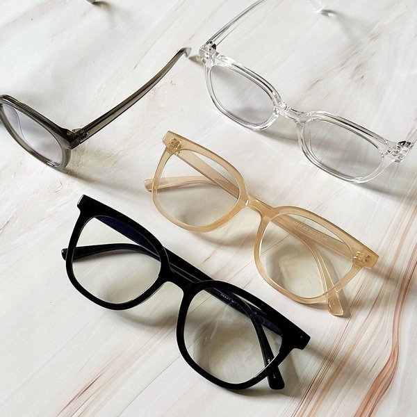 [옷자락] 남여공용 블루 라이트 차단 컬러 포인트 뿔테 안경