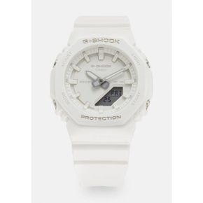 4304000 G-SHOCK P2100 - Watch white