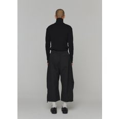 아모멘토 24FW COTTON NYLON WIDE CAPRI PANTS (2COLORS)