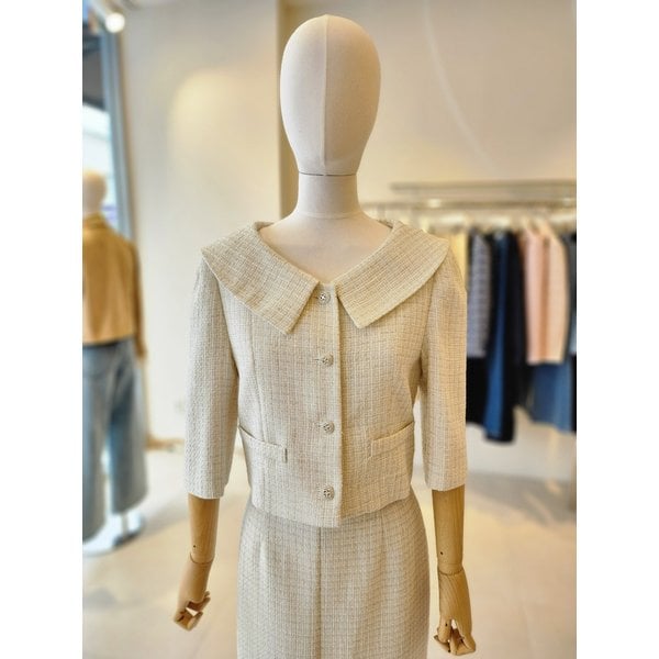 [여주점] [JJ 지고트] 여성 트위드 와이드 칼라 크롭 재킷 GR4A0JK301