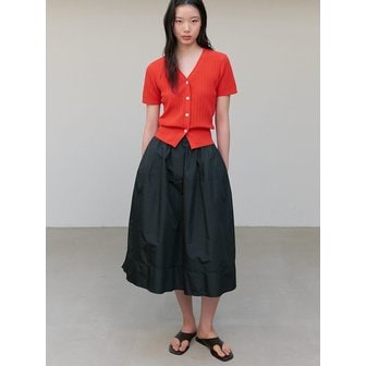 구호 플러스 Banding Volume Skirt  Black (KE5527M065)