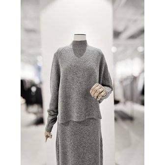 아이잗컬렉션 [파주점] [더아이잗컬렉션]울 하프넥 케이블 셋업 풀오버 니트 CRBA1PO701