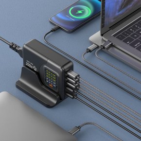 거치대사은품 200W LED 디스플레이 PD PPS 초고속 5포트 멀티충전기 GAN2-LCD220W 맥북충전