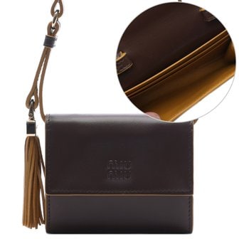 미우미우 [부산점] 25FW 여성 로고 스트랩 반지갑 (5MT024 2IDW F04MV 25F)