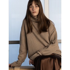 String Point Knit Pullover Beige