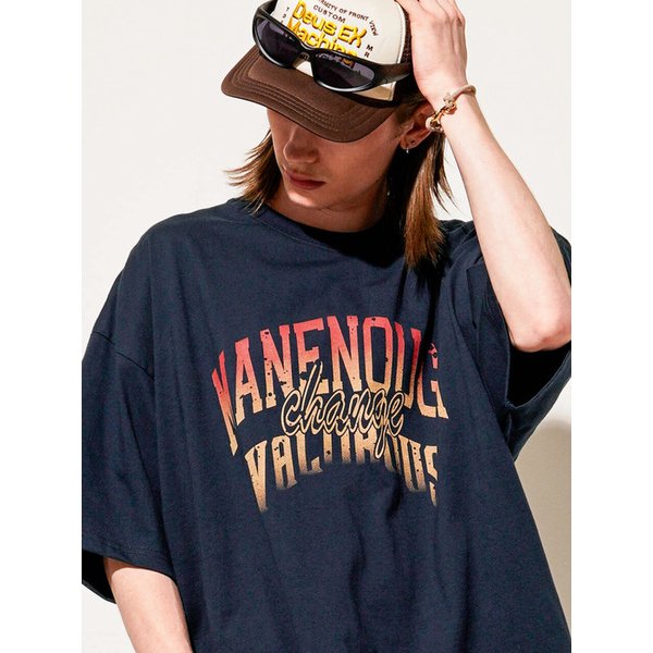 맨인어프 반팔 네이비 HHST3563