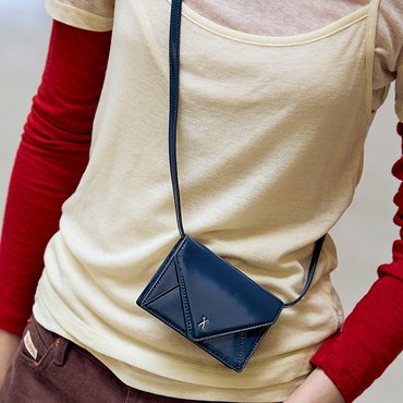 조셉앤스테이시 Easypass Amante Belt Bag Hope Navy (0JSP3WT01HNF)