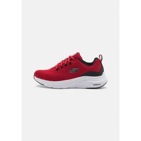 4334160 Skechers Sport VAPOR FOAM - Trainers red/black