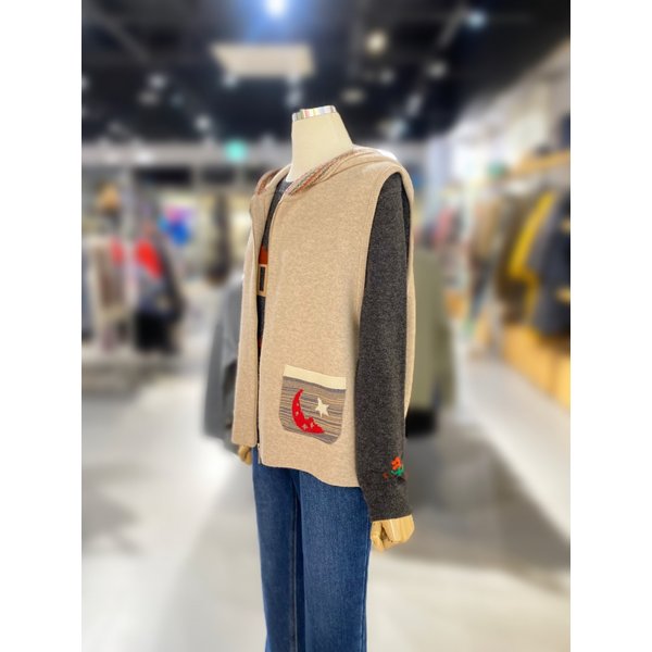 [여주점] 자수퀼팅니트베스트 (BAKVA3561)