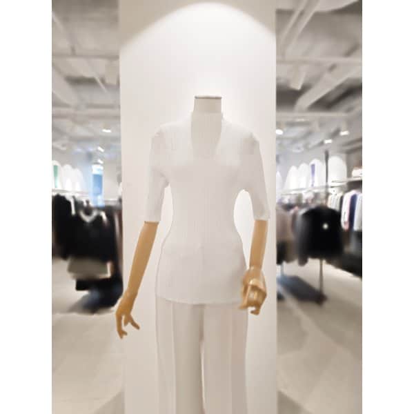 [파주점] [더아이잗컬렉션]시스루 하프넥 풀오버 니트 CS3B1PO411