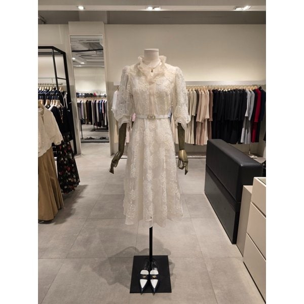 [파주점] 플라워 퍼프 프릴넥 플레어 원피스 JS4B0OP811