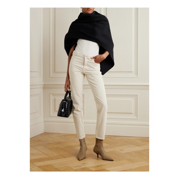 로우라이즈 슬림 진 크림 1647597354778322