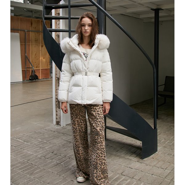 [시흥점] 여성 웨이스트 테이프 장식 숏 구스점퍼 (ER4TD502)