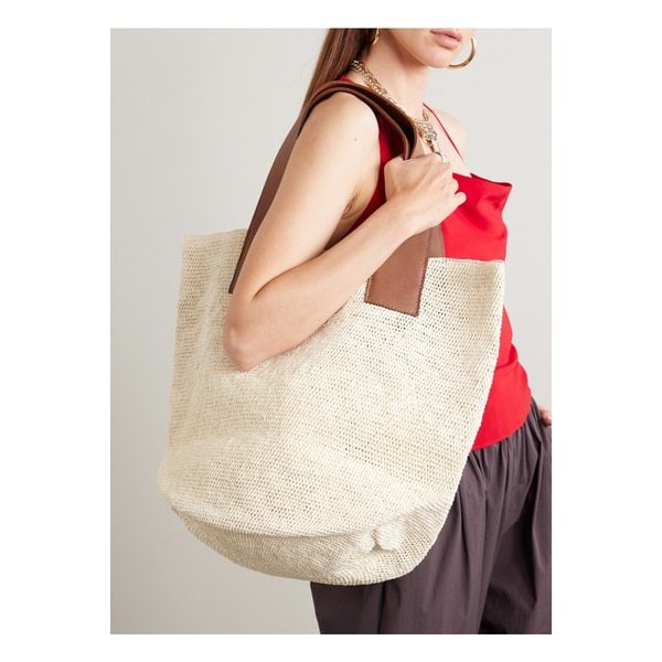 엘 비아헤로 맥시 텍스처 가죽 트리밍 스트로 토트 베이지 46376663162850984