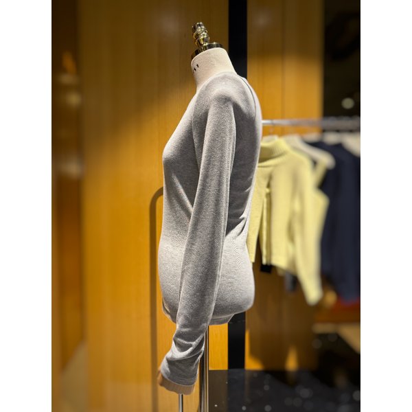 [시흥점] 여성 레터링 포인트 베이직 긴팔티셔츠 (EQ2ET303)