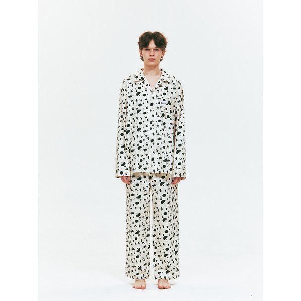 (Unisex) 달마시안 아이보리 긴팔/긴바지 파자마 세트