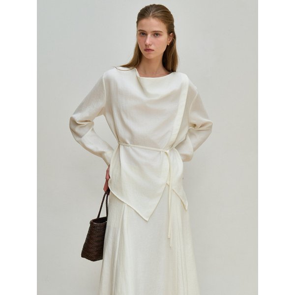 [세트] 페탈 드레이프 블라우스 + 페탈 언발란스 스커트 아이보리 J1957