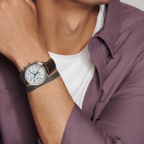 마스터 컬렉션 문페이즈 크로노그래프 레더 스트랩 40MM L2.673.4.78.3